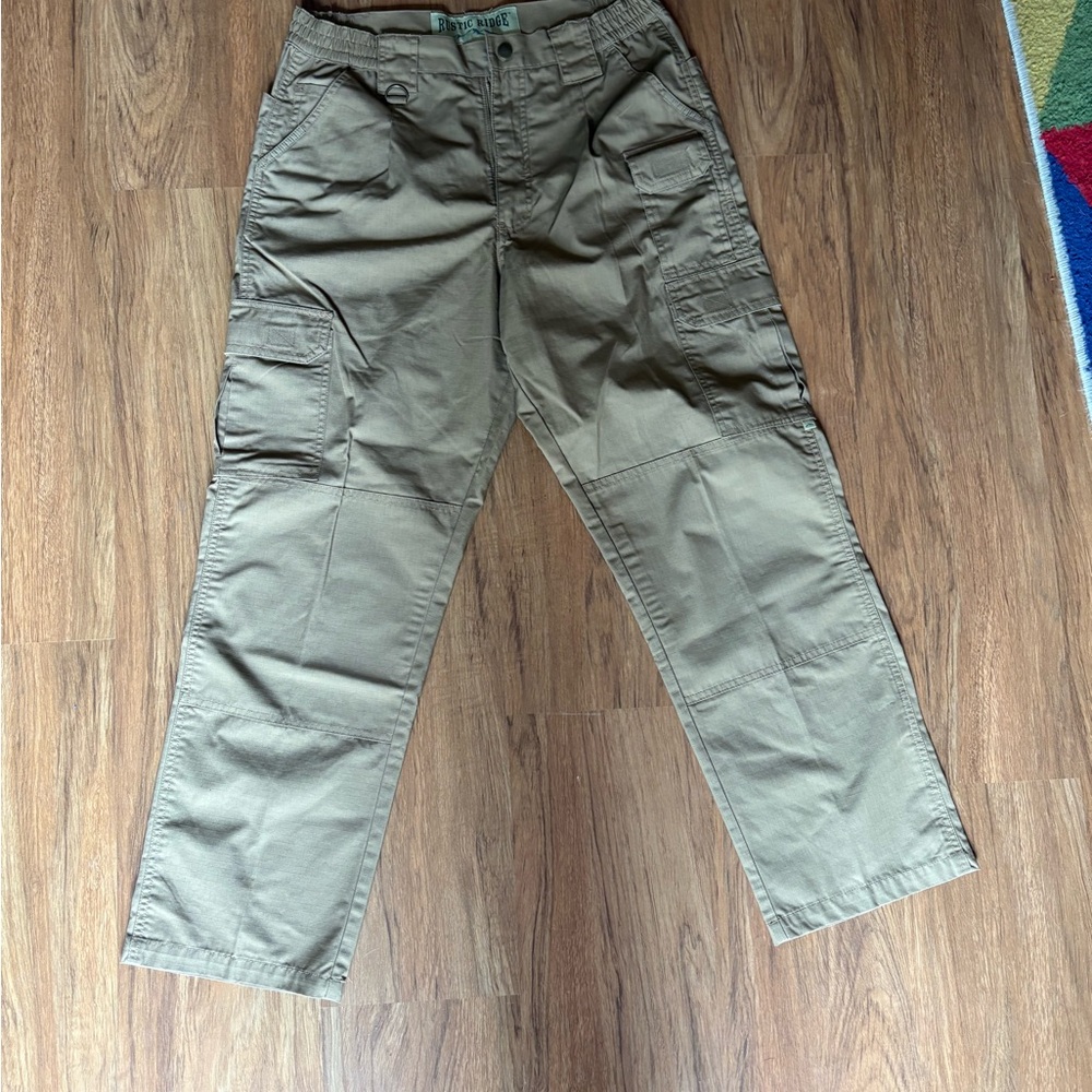 Rustic Ridge Cargo Pants